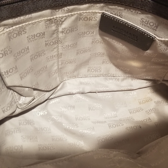 MICHAEL KORS Navy Canvas Tote - Picture 7 of 8